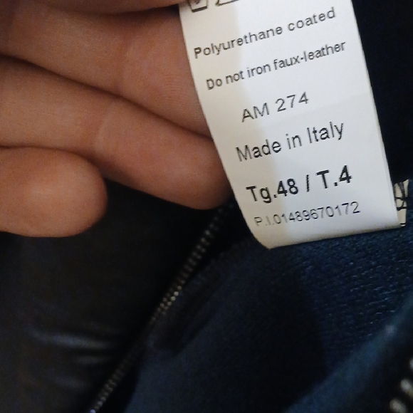 A.L.C. Black and Navy Sleeveless Vest - Picture 5 of 7